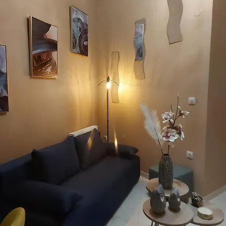 בית הארחה Lefis House וולוס