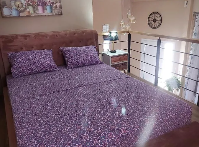 Guest house Lefis House